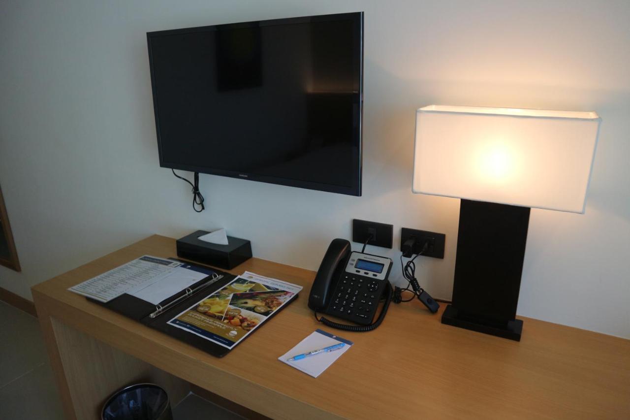 The Lunar Patong 4* Пхукет