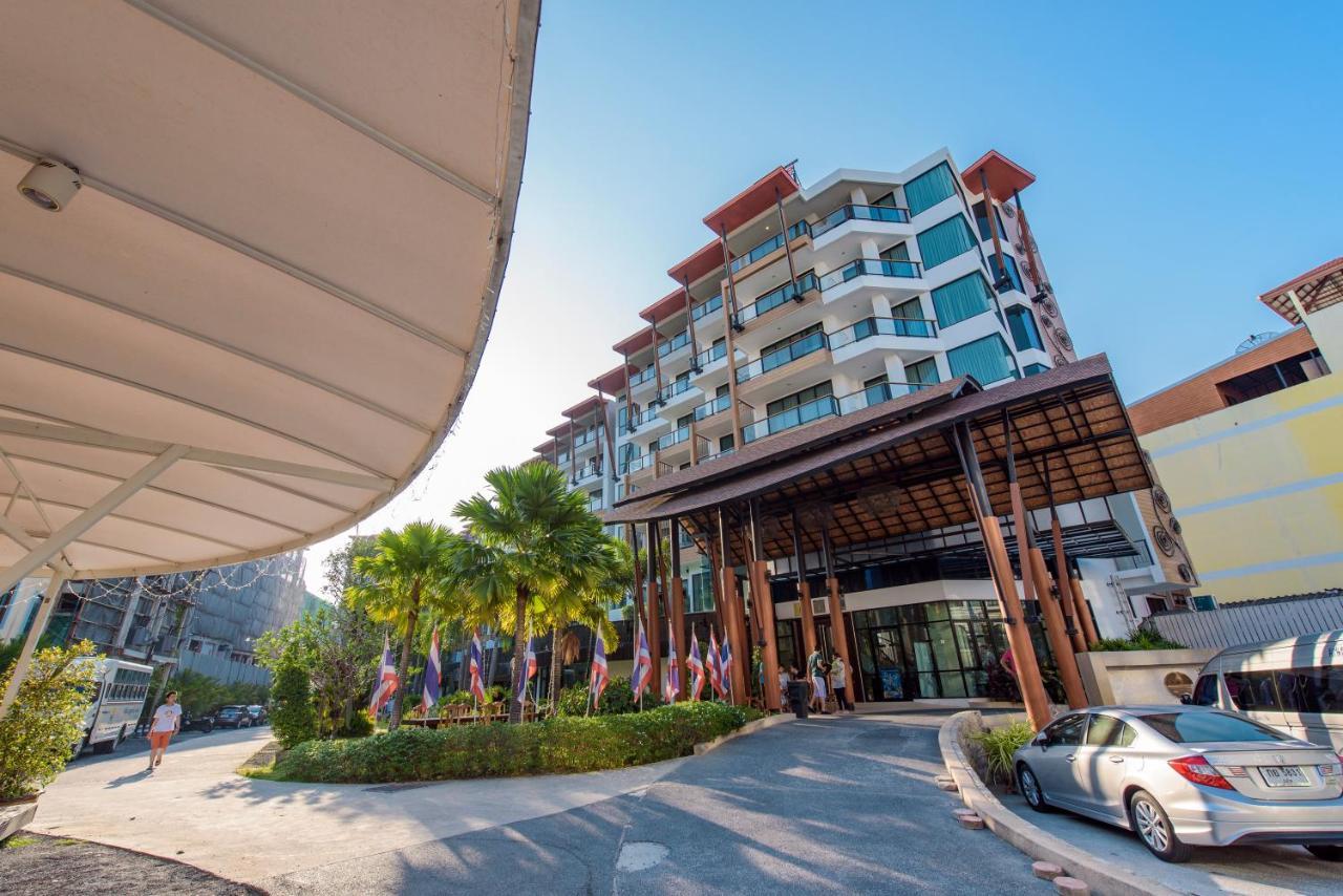 The Lunar Patong Отель 4*